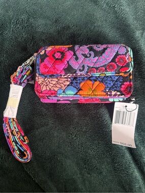 Vera Bradley Floral Patchwork Quilted Wristlet Wallet - Multicolor